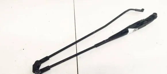 Toyota Aygo AB10 Front wiper blade arm