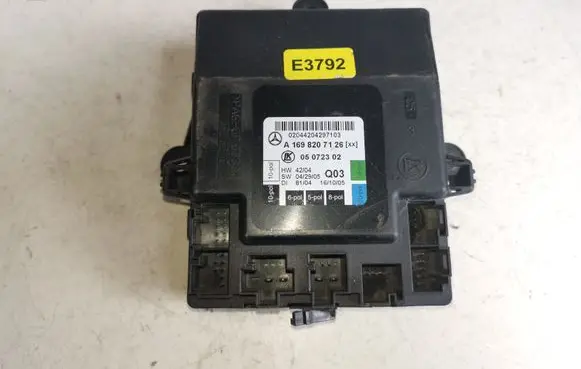 Mercedes-Benz A W169 Door control unit/module A1698207126