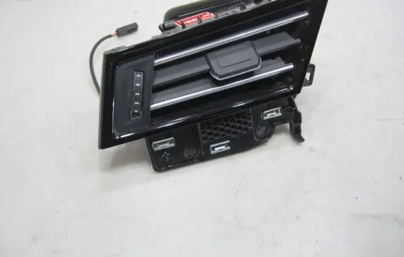 Volkswagen PASSAT B8 Dashboard side air vent grill/cover trim 3G1819701E 101020162118 0925800506