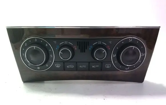 Mercedes-Benz C W203 Climate control unit A2038303085 9140010525