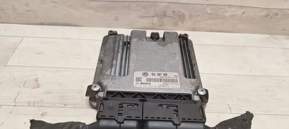 Volkswagen PASSAT B6 Engine control unit/module 03L907309 1039S24297 0281015029