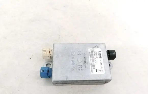 BMW 3 E90 E91 Antenna control unit 912373901 14404710