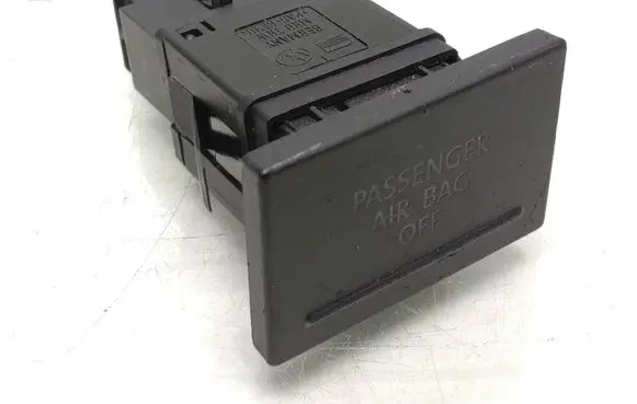 Volkswagen Touareg I Passenger airbag on/off switch 7L6919235A