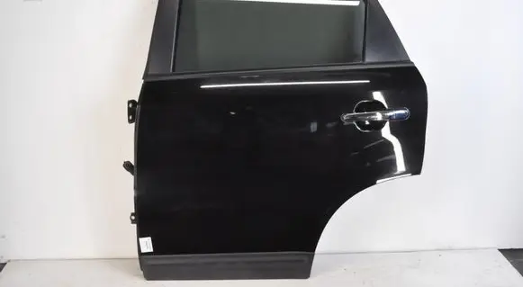 KIA Sorento Rear door 