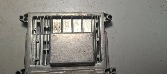 KIA Ceed Engine control unit/module 0261201852 391102B600