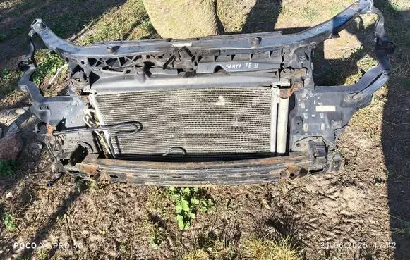 Hyundai Santa Fe Radiator support slam panel 641012BXXX