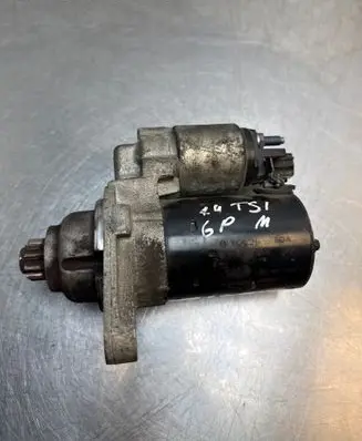 Volkswagen Golf VI Starter motor 02Z911023E