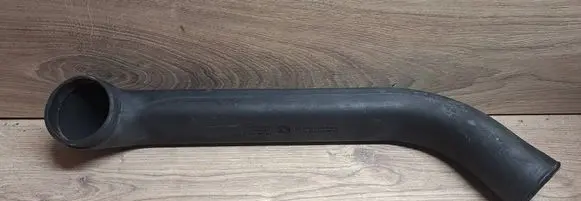 Intercooler hose/pipe