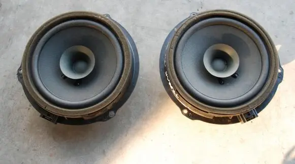 Ford Transit Front door speaker 125KM
