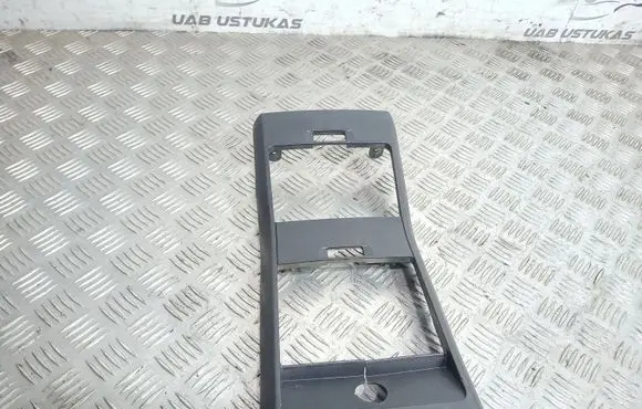 Chevrolet Captiva Other center console (tunnel) element