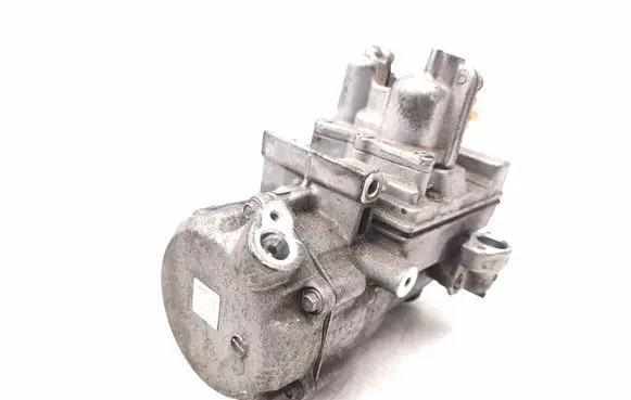 Nissan Leaf I (ZE0) Air conditioning (A/C) compressor (pump) 926003NF0A 0422000683