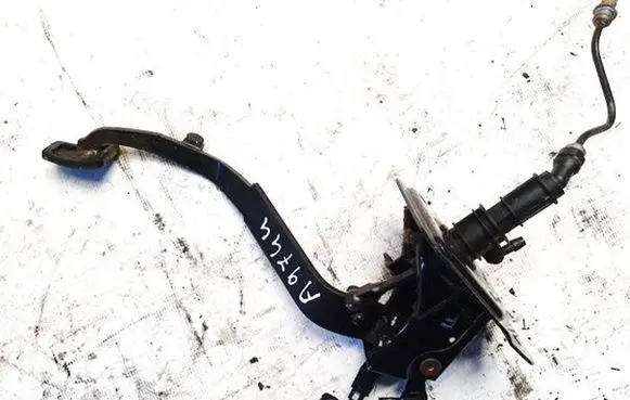 Citroen C-Crosser Clutch pedal 