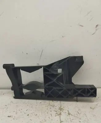 Audi A6 S6 C7 4G Headlight/headlamp mounting bracket 4G0805608A