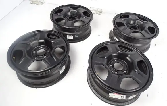Jeep Renegade R16 steel rim 51950653-001