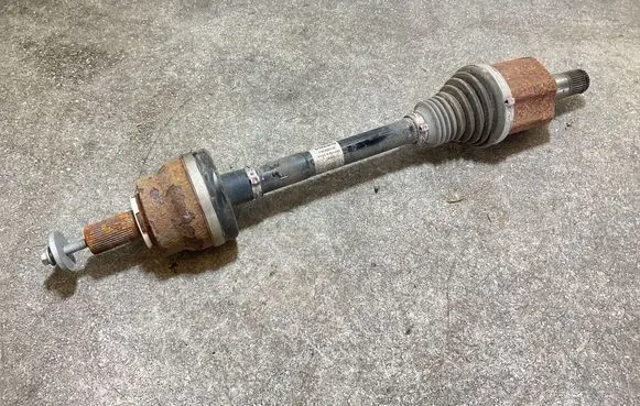 Volvo XC40 Rear driveshaft 32339110 P32330110