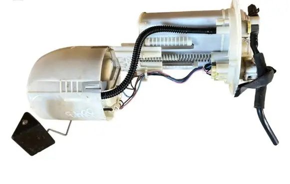 Toyota Prius+ (ZVW40) In-tank fuel pump 7770447070