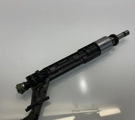Porsche Macan (95B) Fuel injector 06M906036K