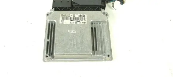 Mercedes-Benz E W211 Engine control unit/module ECU A6471530779 0281011332