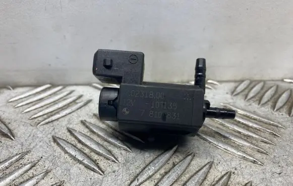 BMW 5 F10 F11 Turbo solenoid valve 7810831