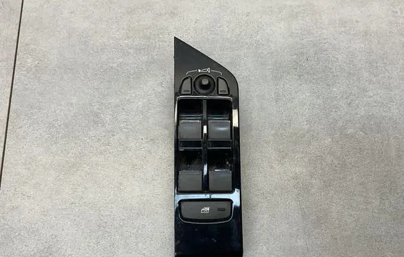 Land Rover Range Rover Evoque L538 Electric window control switch GJ3214540AB