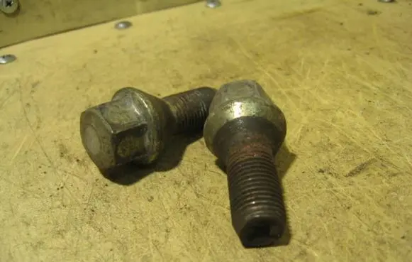 Renault Espace III Nuts/bolts KOMPLEKTAS20VNT