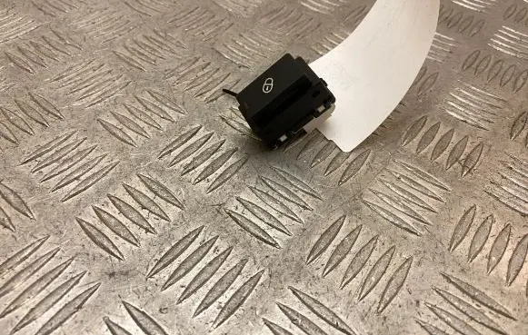 Jaguar I-Pace Central locking switch button J9D314017AB