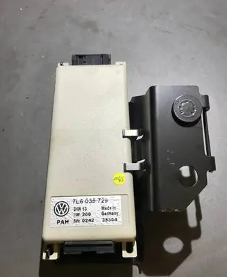 Volkswagen Touareg I Other control units/modules 7L6035729