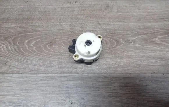Volvo S80 Ignition lock contact 8645228