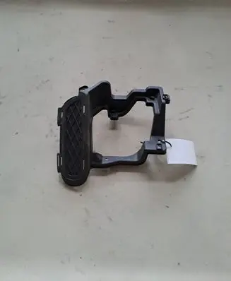 Mitsubishi ASX Fog light bracket 6405A171