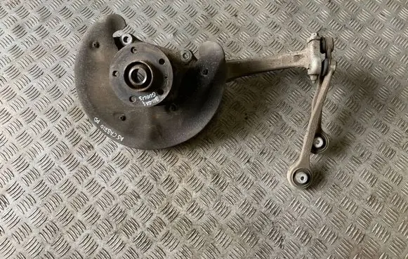 Audi A5 8T 8F Front wheel hub