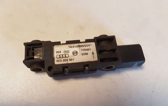 Audi A4 S4 B6 8E 8H Airbag deployment crash/impact sensor 8E0959651 170401 23130B8VVL