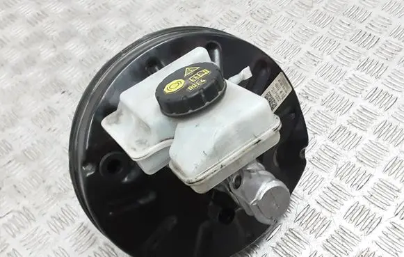 Volkswagen Golf VII Brake booster 5Q1614105CN