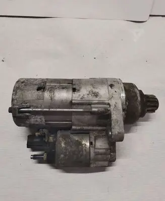 Volkswagen Golf VI Starter motor 0AM911023