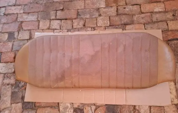 Mercedes-Benz W123 Rear seat 