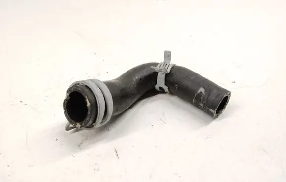 Volvo V60 Engine coolant pipe/hose 31493288