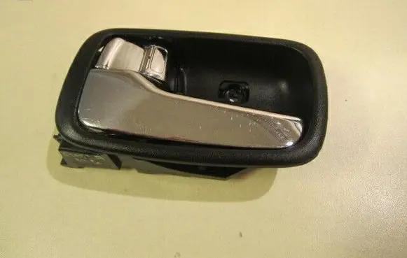 Mitsubishi Outlander Front door interior handle MR503941
