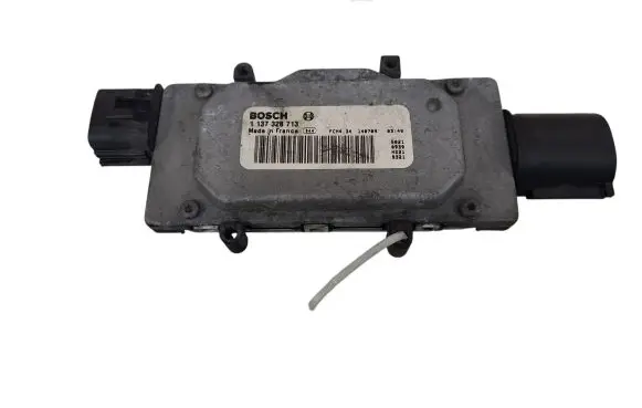 Volvo V40 Coolant fan relay 1137328713