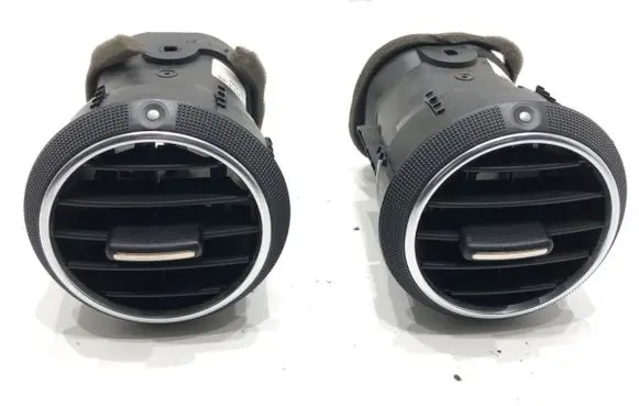 Audi A3 S3 8P Dashboard side air vent grill/cover trim 8P0820901A