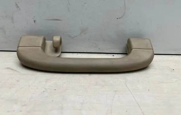 BMW 5 E60 E61 Rear interior roof grab handle 7033659