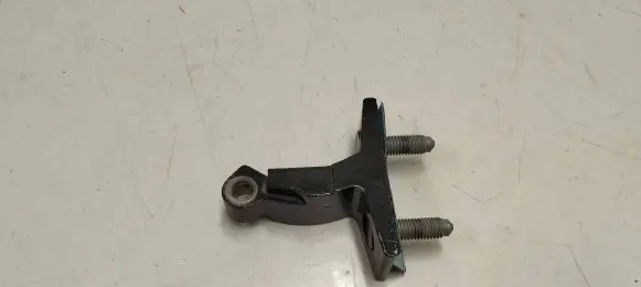 Mercedes-Benz EQB Front door lower hinge Hw177d1