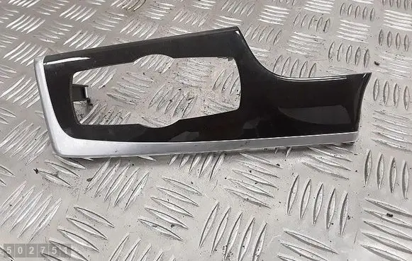 BMW 5 F10 F11 Panel trim 9166644 0032170200 14537310