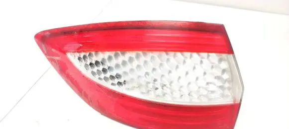 Ford Mondeo MK IV Rear/tail lights