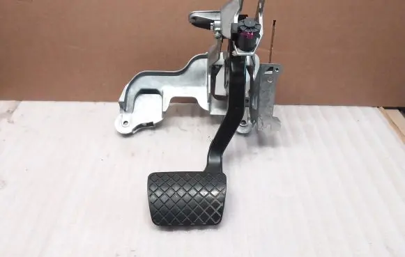 Audi A6 S6 C7 4G Brake pedal 4G1723117 4H1723140A