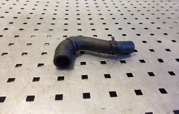 Jaguar XF X250 Engine coolant pipe/hose
