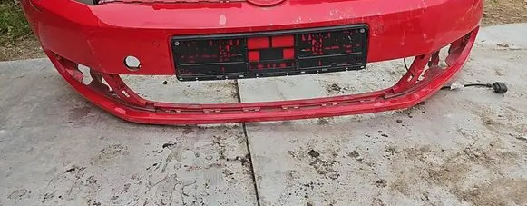 Volkswagen Golf VI Front bumper