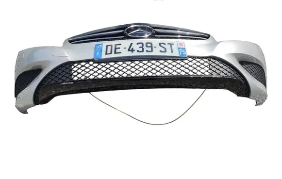 Mercedes-Benz A W176 Front piece kit A1768850025