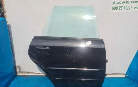 Subaru Outback Rear door 32J
