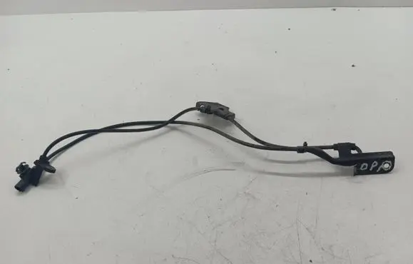 Toyota Avensis T270 ABS brake wheel speed sensor 8954252061 8954202061