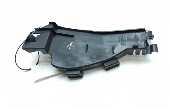 Mercedes-Benz B W246 W242 Intercooler air guide/duct channel A2468880038