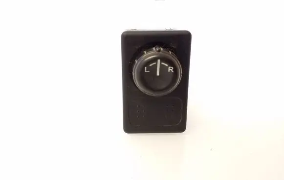 Nissan X-Trail T30 Wing mirror switch